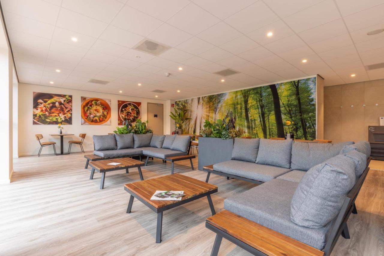 Fletcher Familiehotel De Hunzebergen Exloo Exterior foto